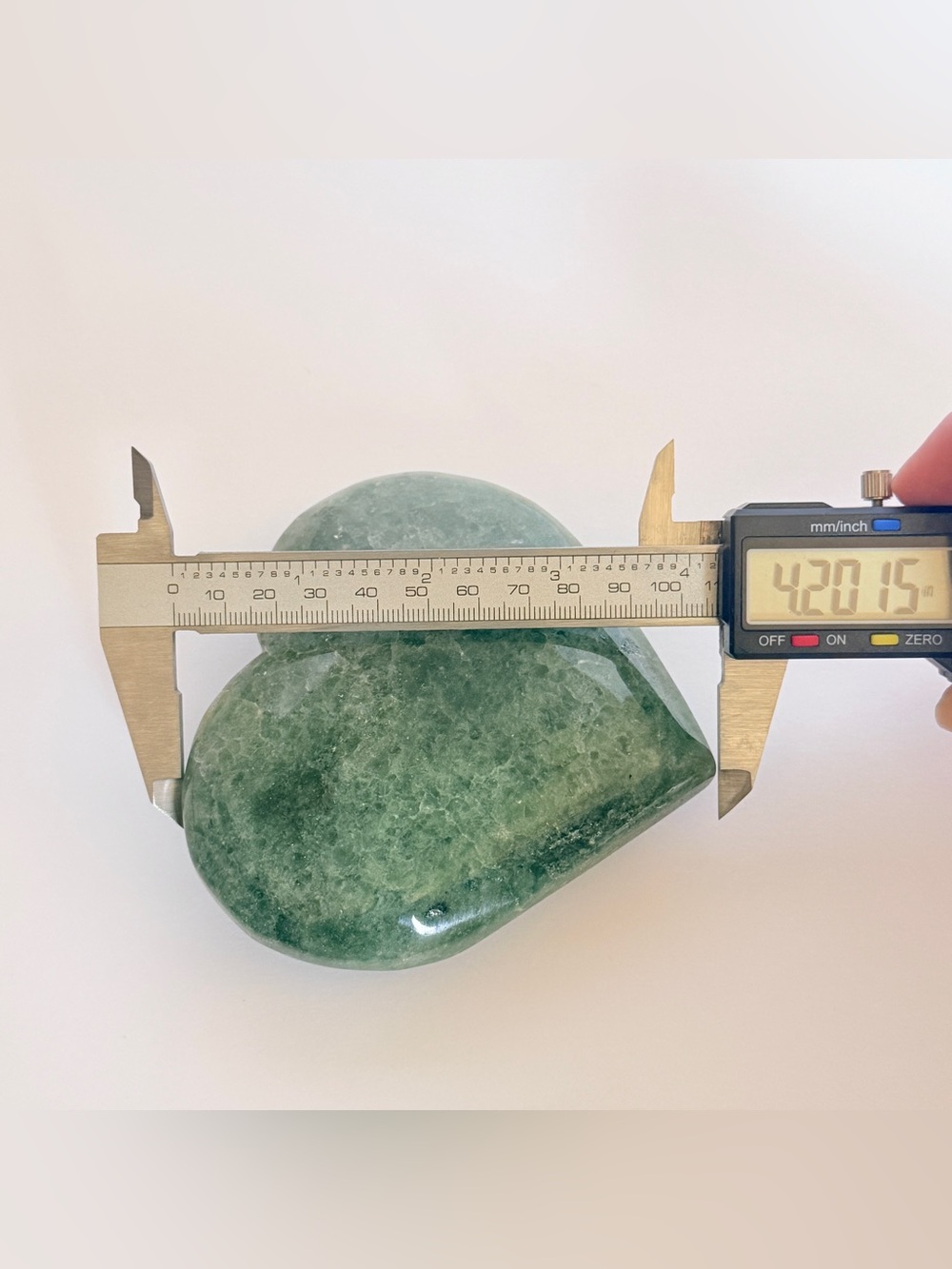 Stunning Green Strawberry Quartz Heart Polished Crystal Paperweight 1.2lb 4.5” - Picture 12 of 14